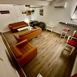 Hostel Capsule Newark